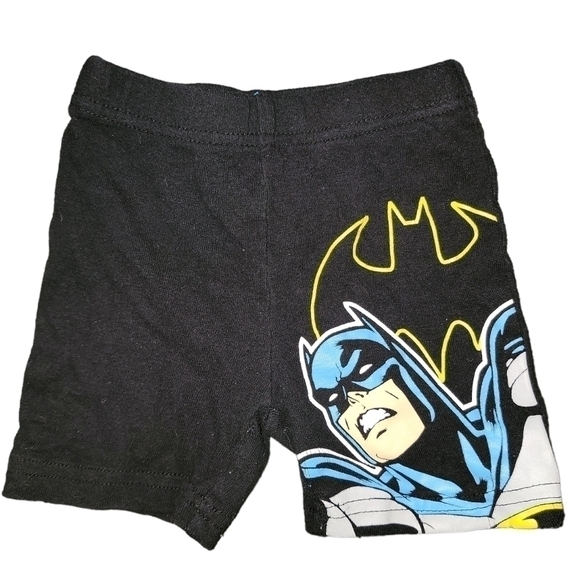 Batman shorts size 2T - Picture 1 of 6